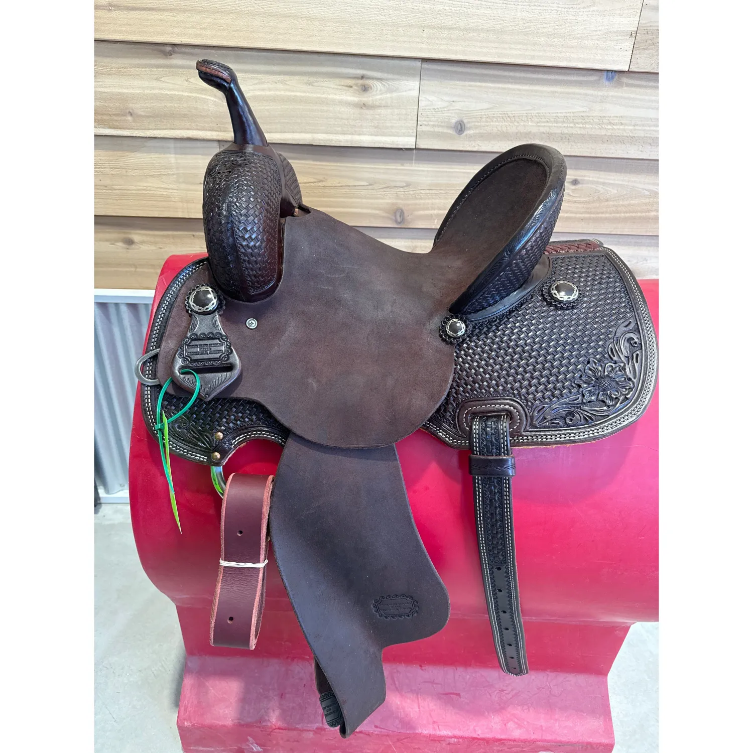 Irvine Elite 14" Barrel Saddle