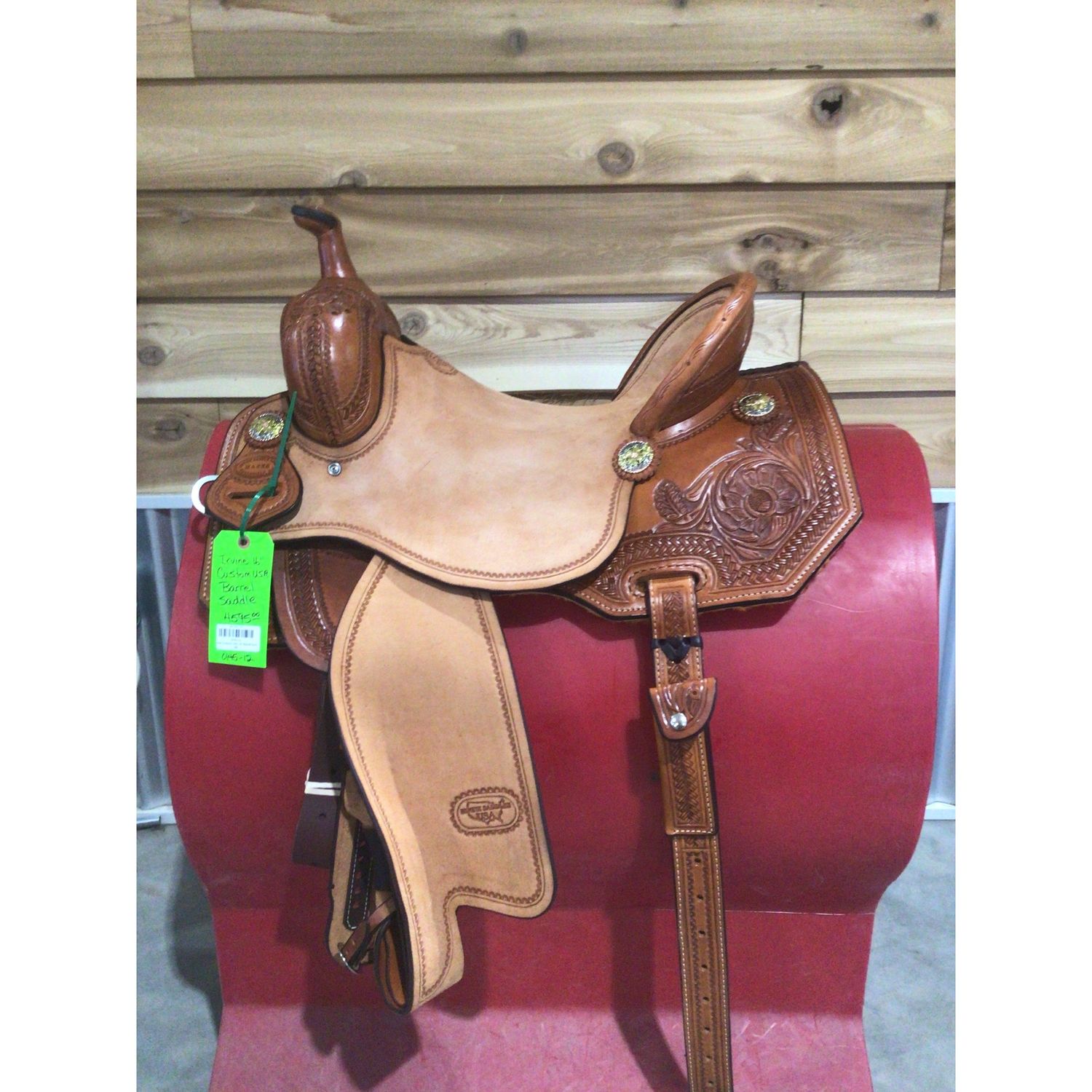 Irvine USA Custom 16" Barrel Saddle