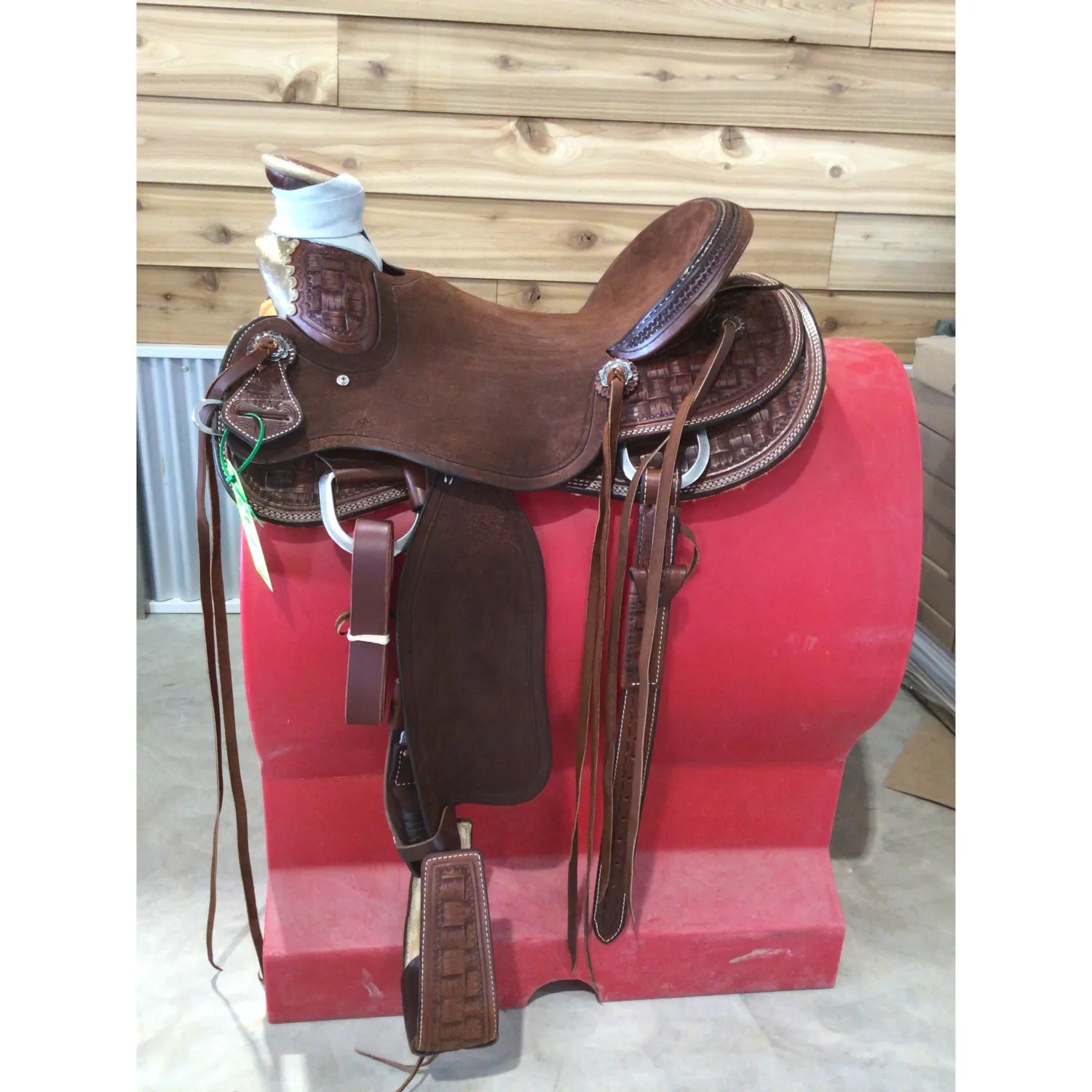 Irvine USA 16" Wade Ranch Saddle