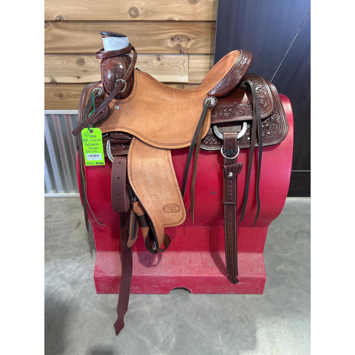 Irvine USA Custom 16" Buckaroo Saddle-1