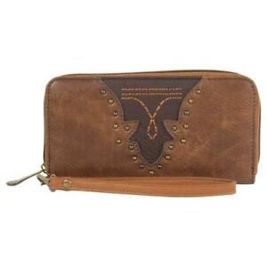 Justin Wallet Saddle/Brown w/Toe Bug