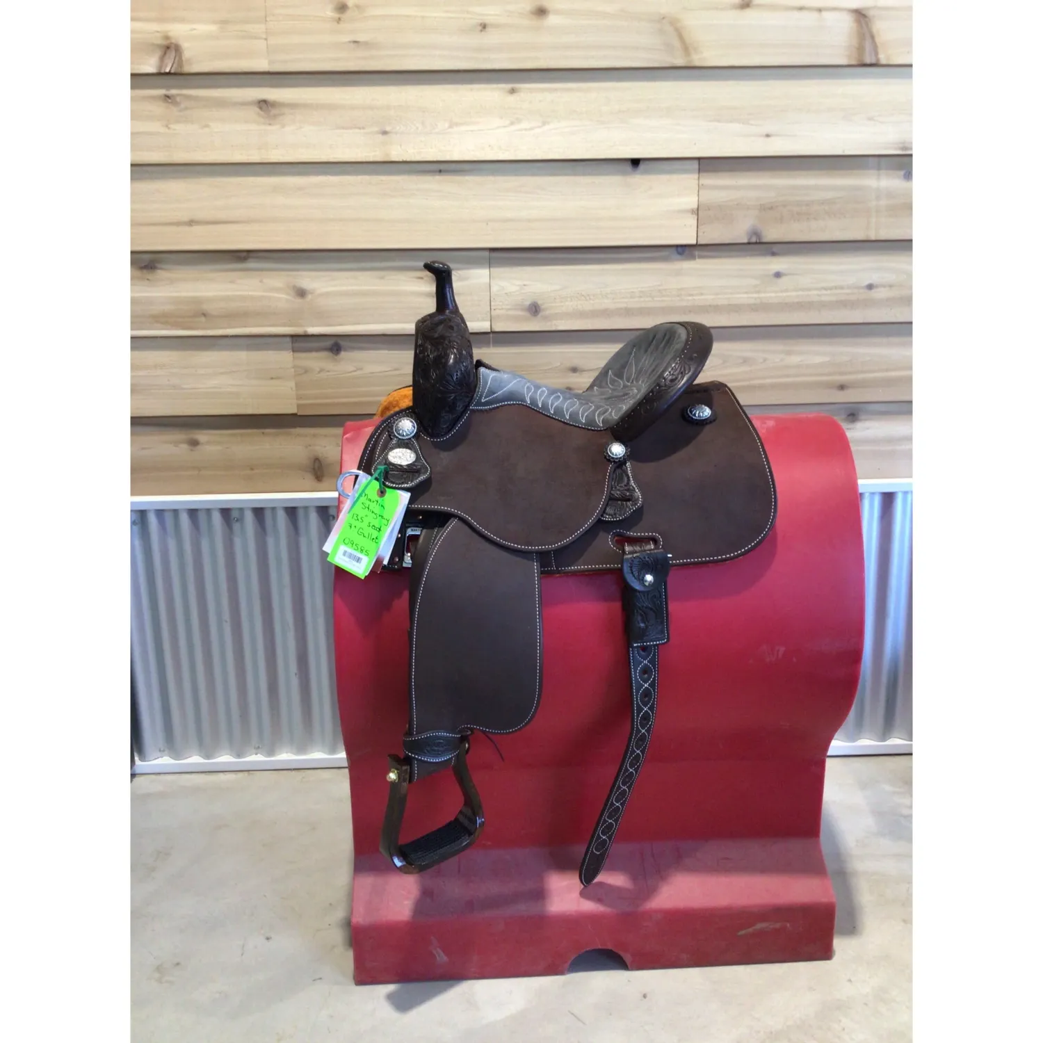 Martin Stingray 13.5" Barrel Saddle-1