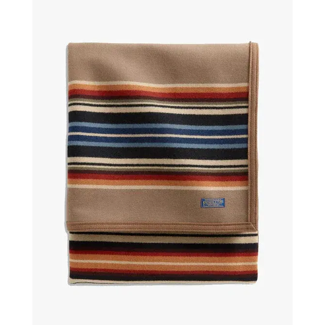 Pendelton Jacquard Serape Wool Robe Blanket