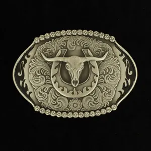Nocona Men's Oval Berry Edge Buckle - Skull Horseshoe