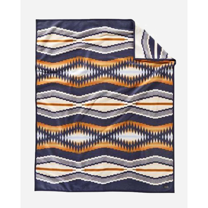 Pendleton Crescent Bay Blanket OS - Indigo
