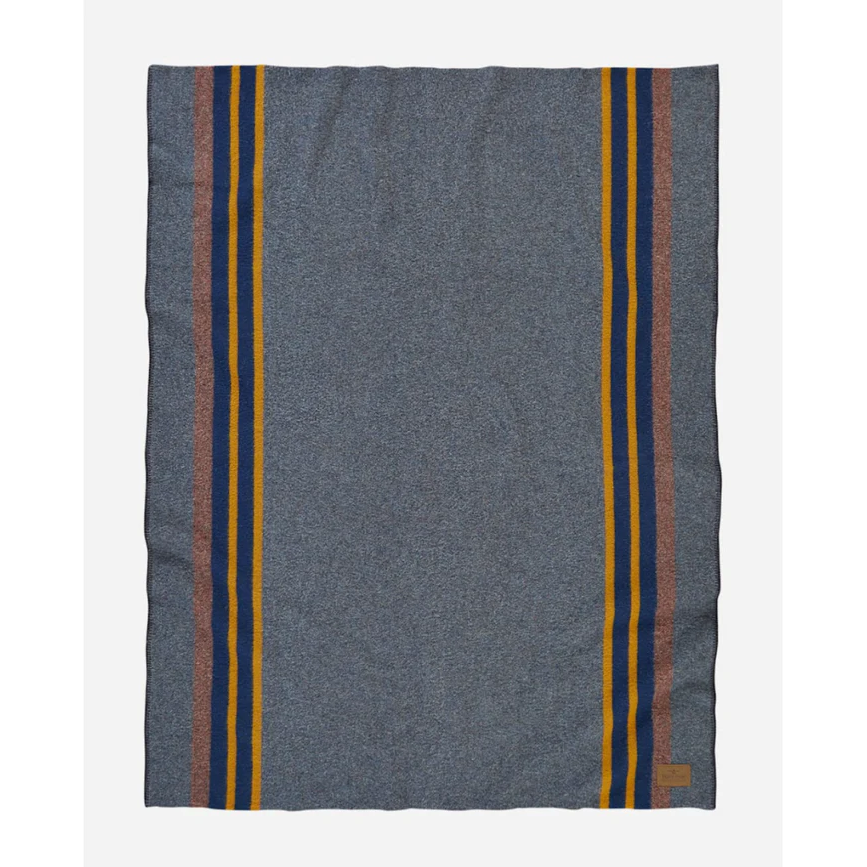 Pendleton Yakima Camp Throw - Lake