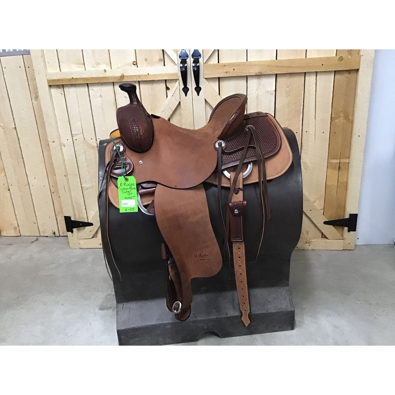 R. Ruelas 15.5" Custom Ranch Cutter