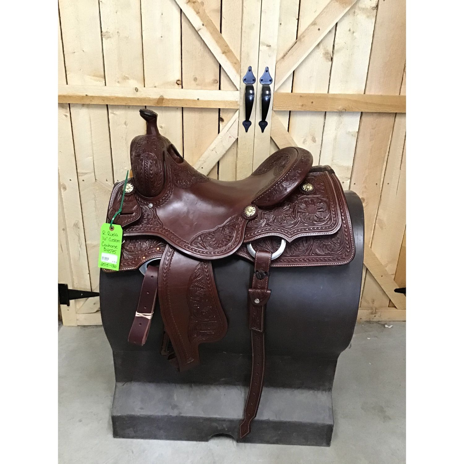 R. Ruelas 16" Custom Cowhorse Saddle - 2515-136