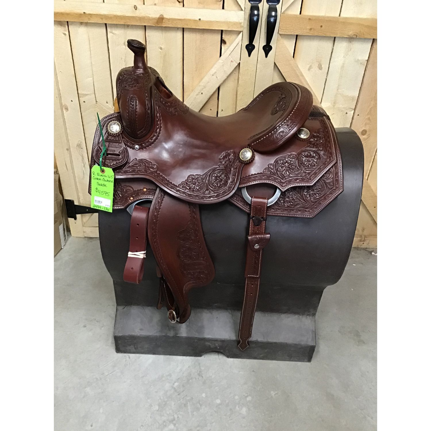 R. Ruelas 16.5" Custom Cowhorse Saddle - 2494-136