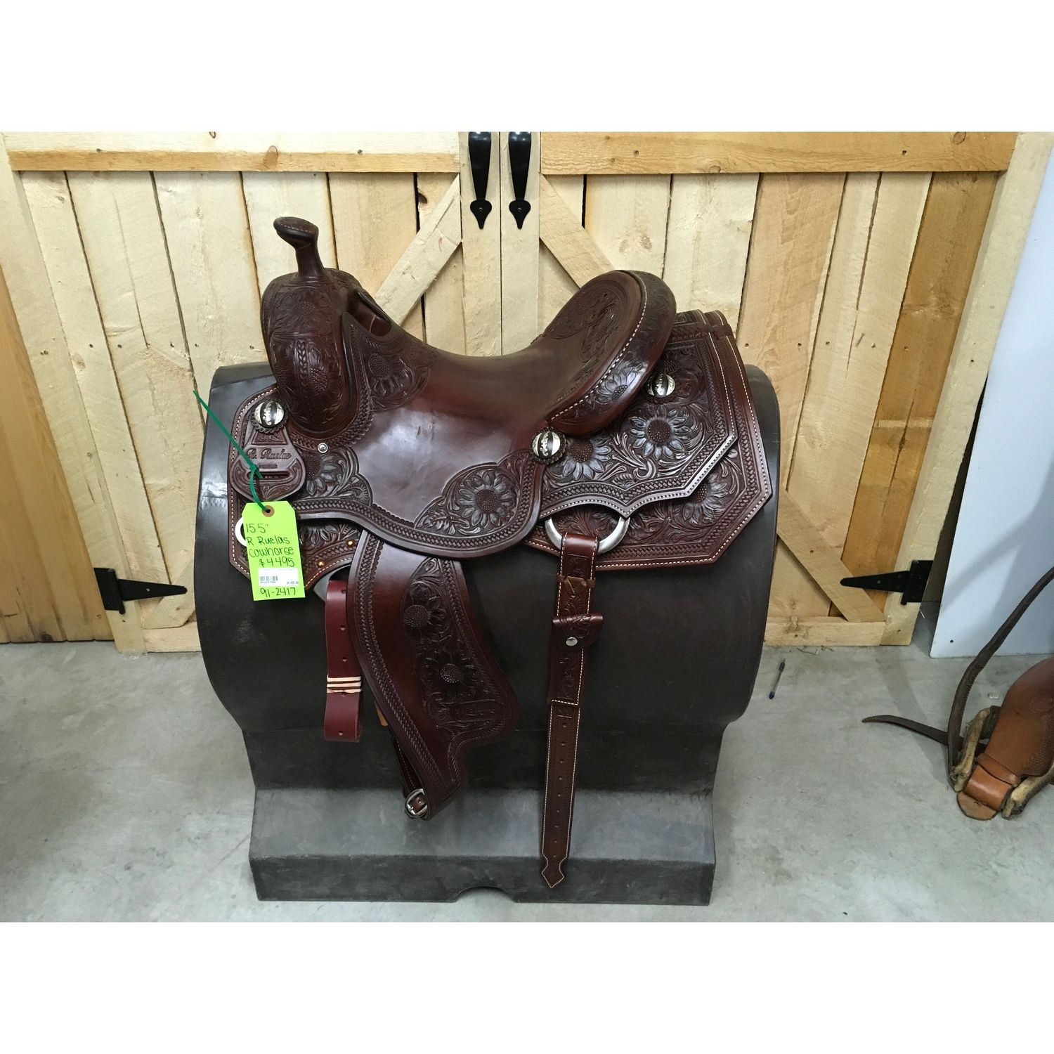R. Ruelas 15.5" Cowhorse Saddle - 91-2417