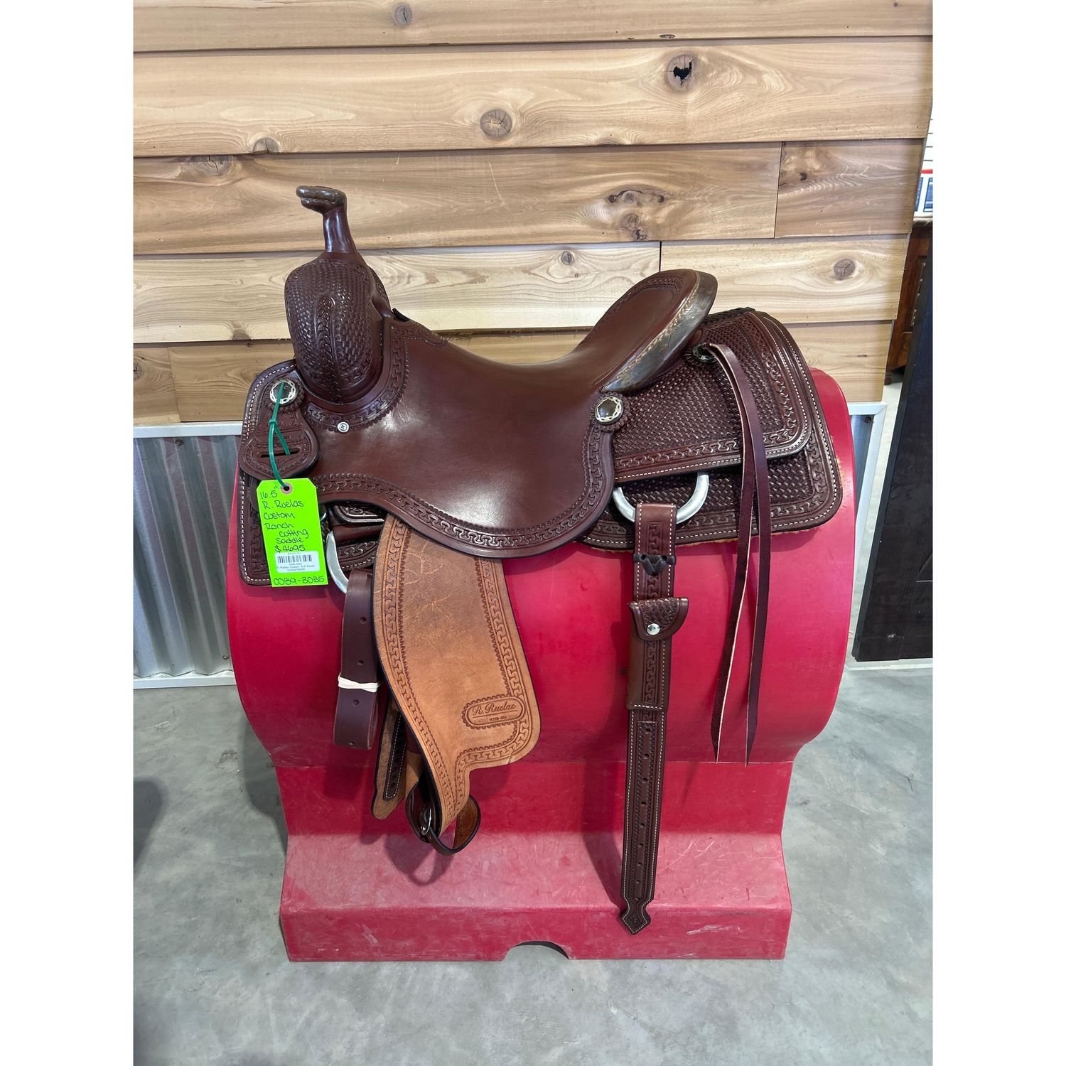 R. Ruelas Custom 16.5" Ranch Cutting Saddle