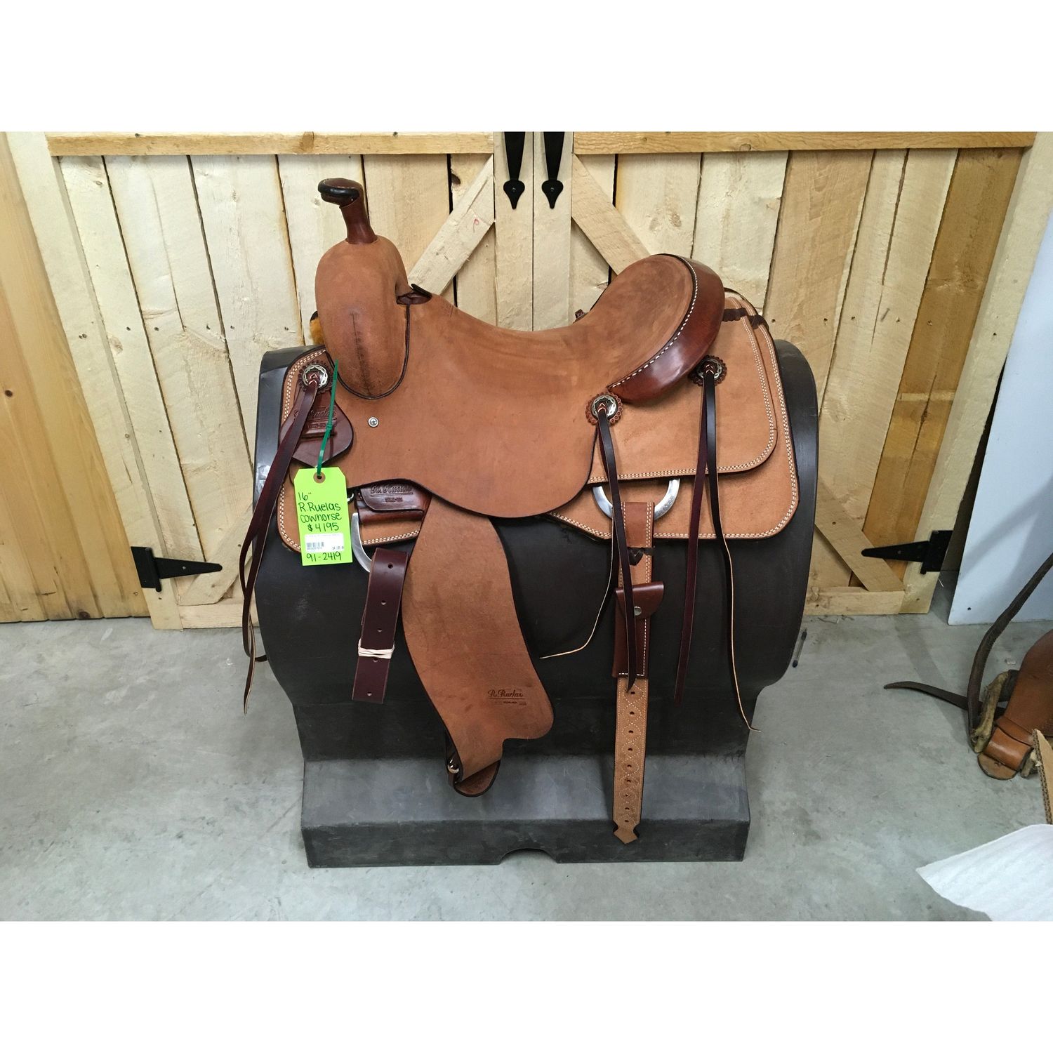 R. Ruelas 16" Cowhorse Saddle - 91-2419