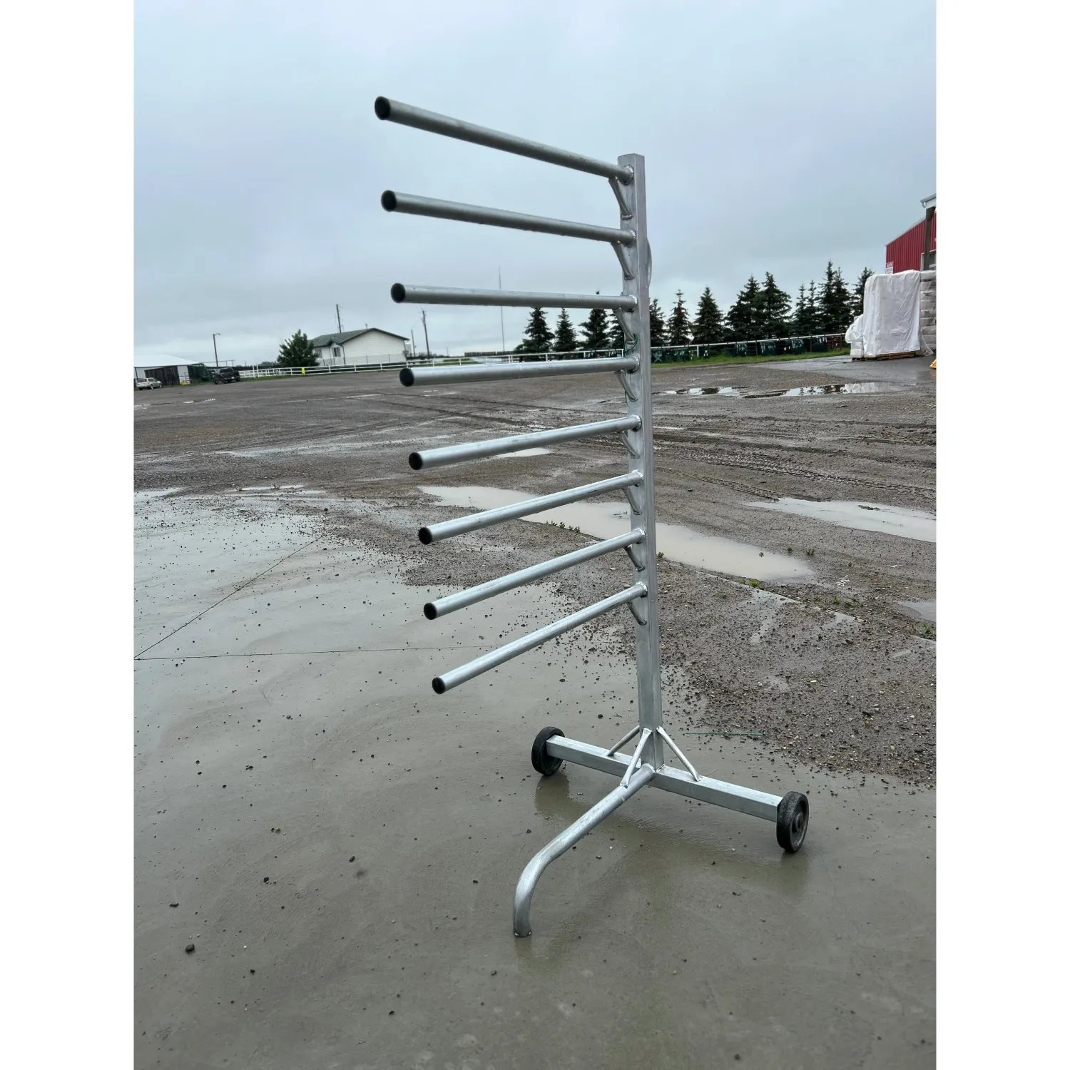 Saddle Pad Rack w/Wheels