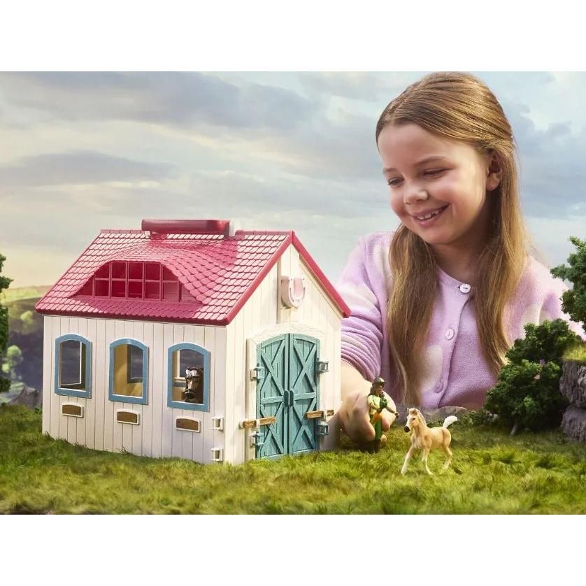 Schleich Open Stable "Little Horseshoe"