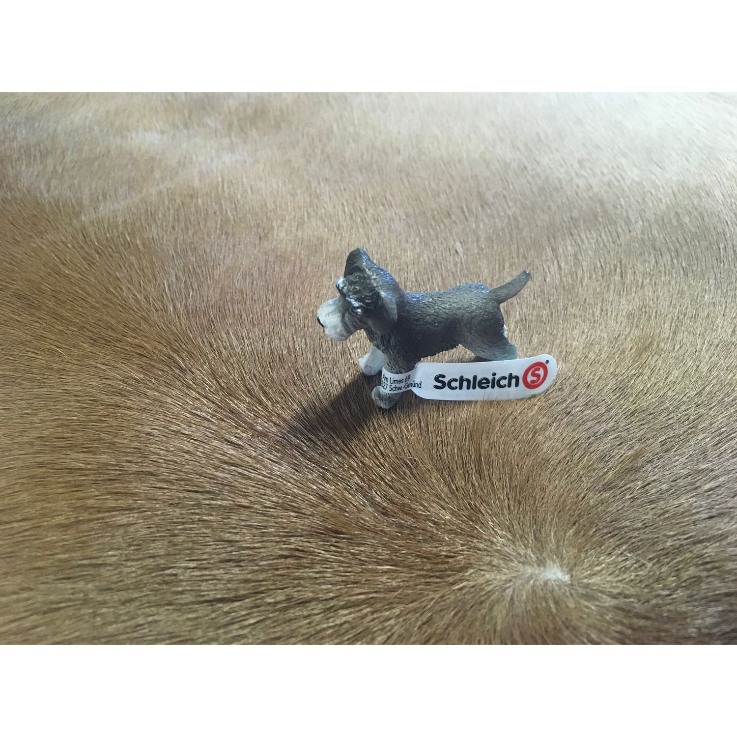 Schleich Minature Schnauzer