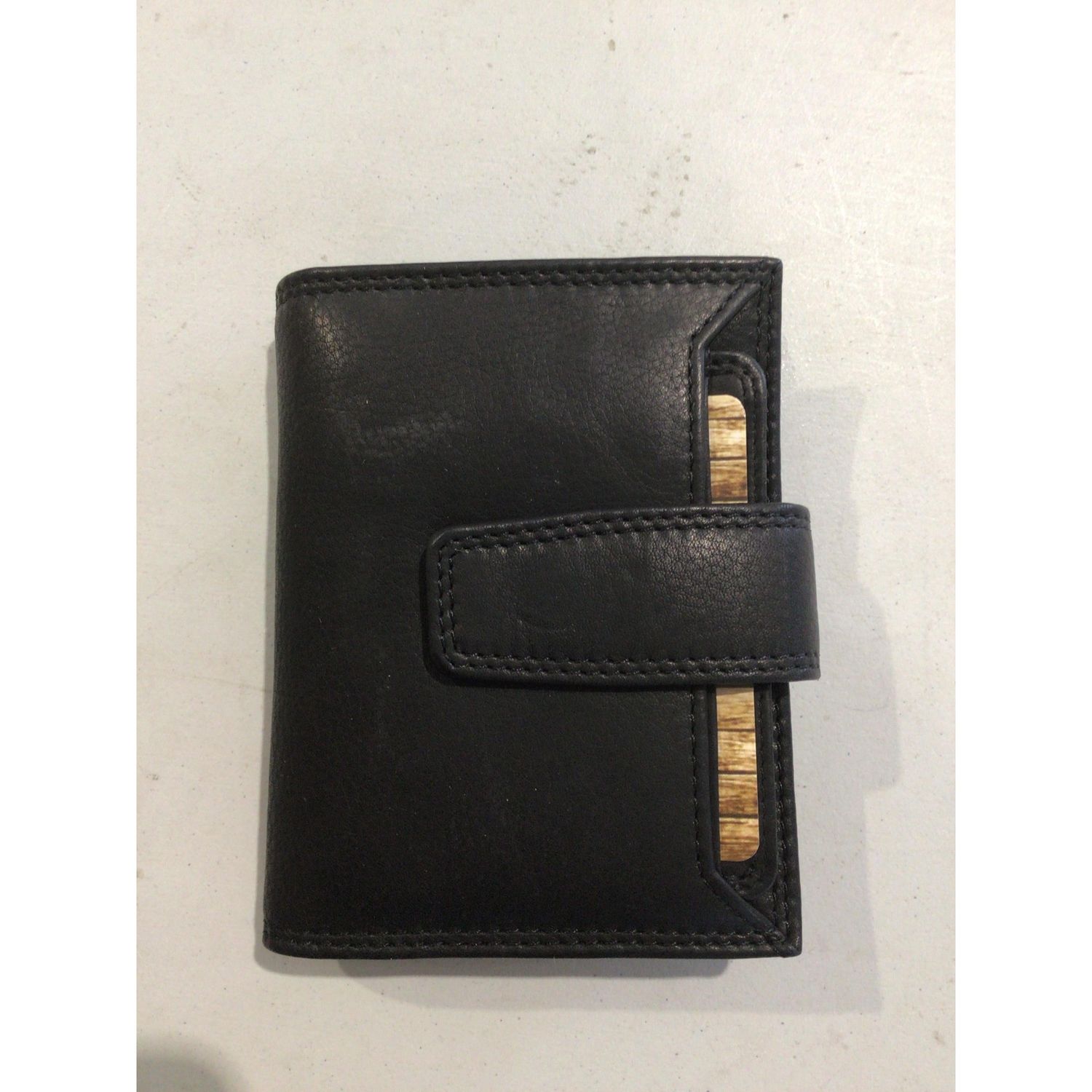 Rugged Earth Leather Wallet-8