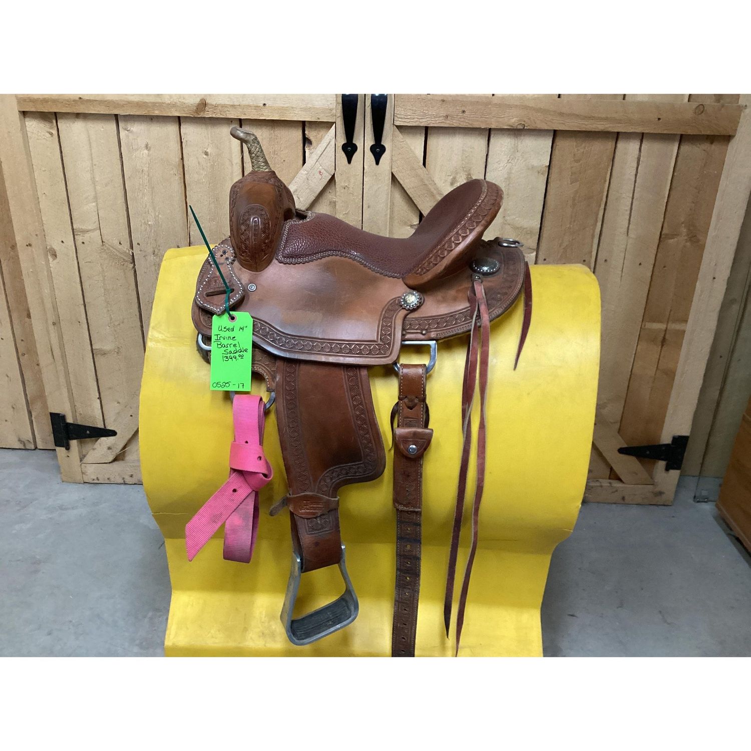 Used 14" Irvine Barrel Saddle