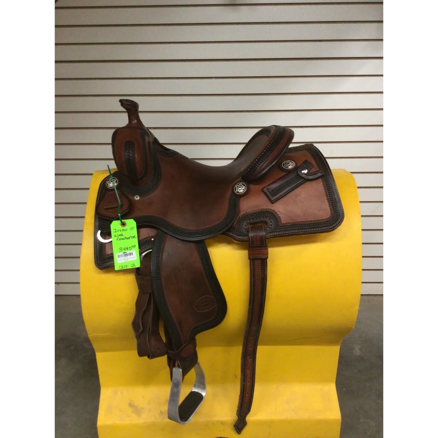 Used Irvine Custom 15" Cowhorse Saddle