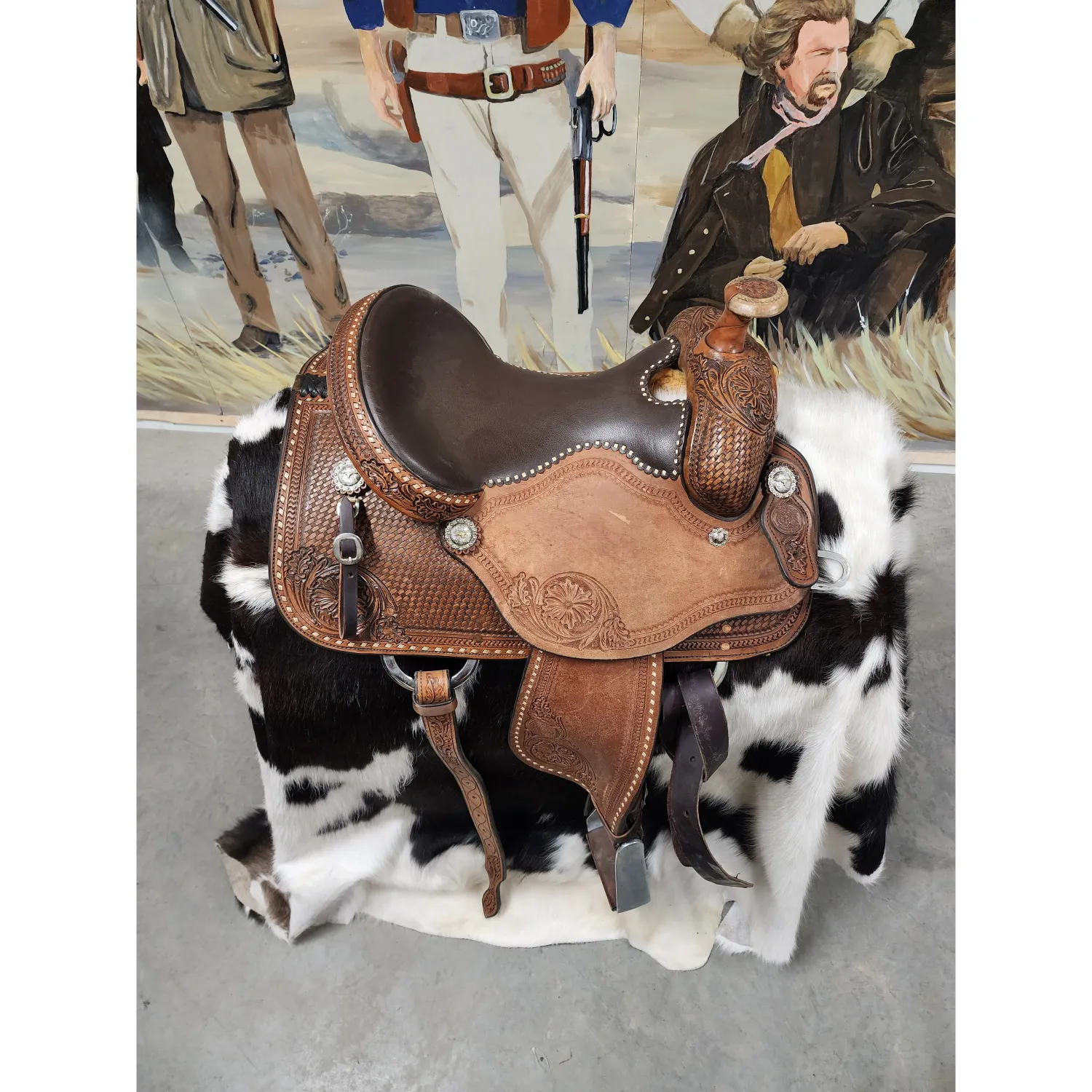 Used "15 AAA Saddle