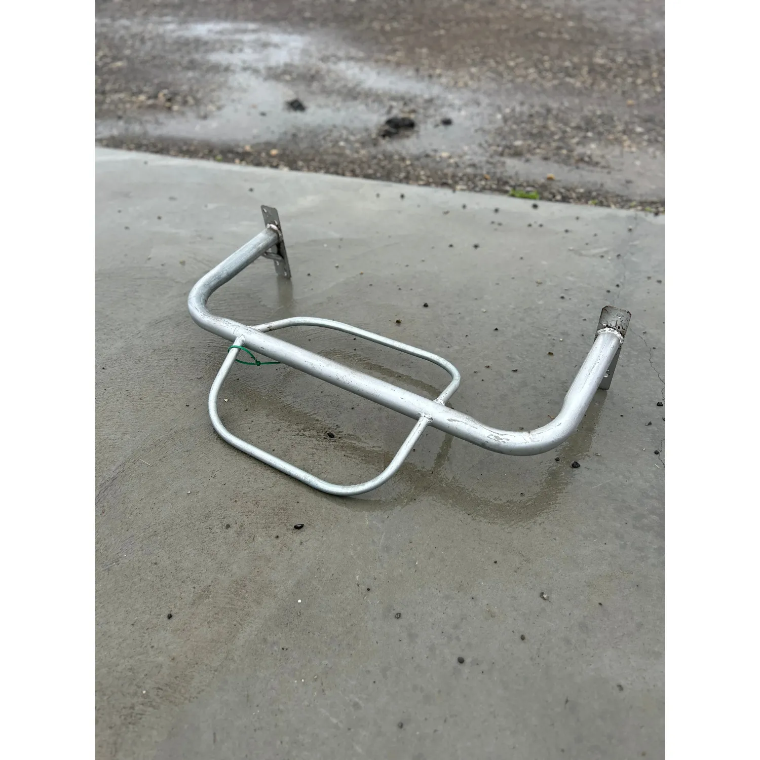 Wall Mount Saddle Rack - Single