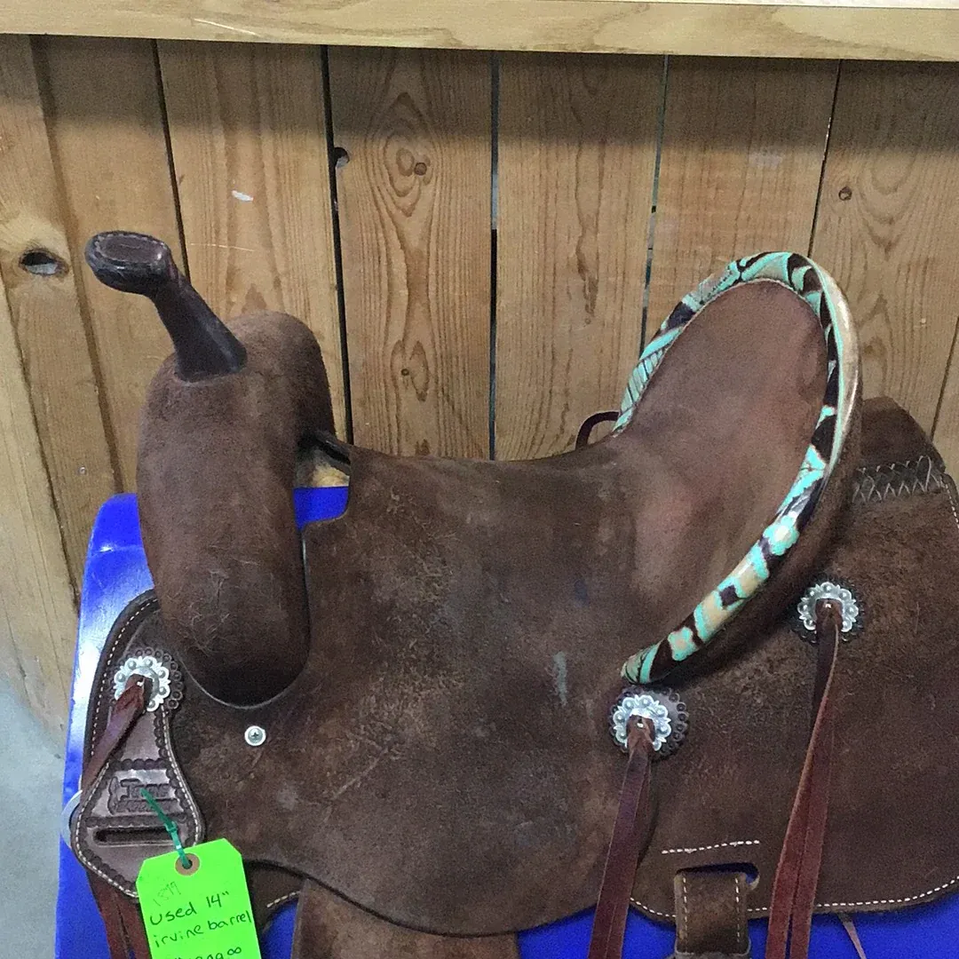 Used Irvine 14" Barrel Saddle
