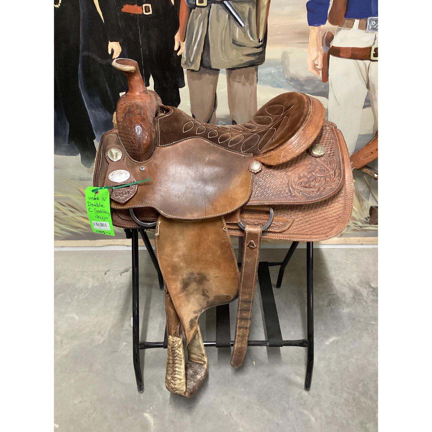 Used Double C Saddlery 16" Saddle