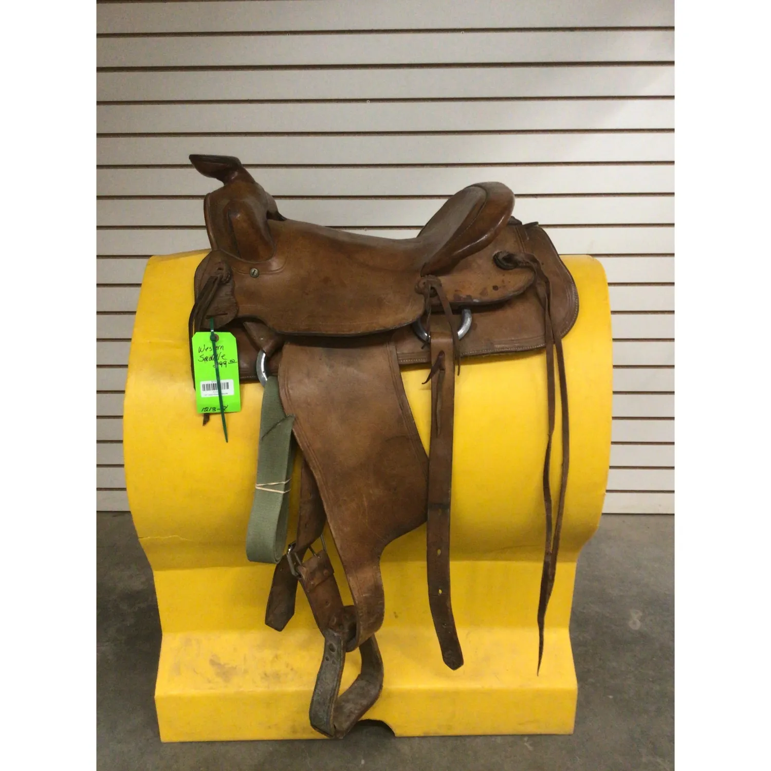 Used Western 15" Saddle