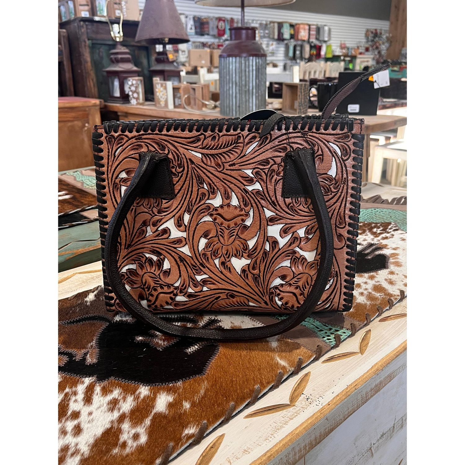 Western Women's Black Pebbled Leather Floral Tooled Filigree