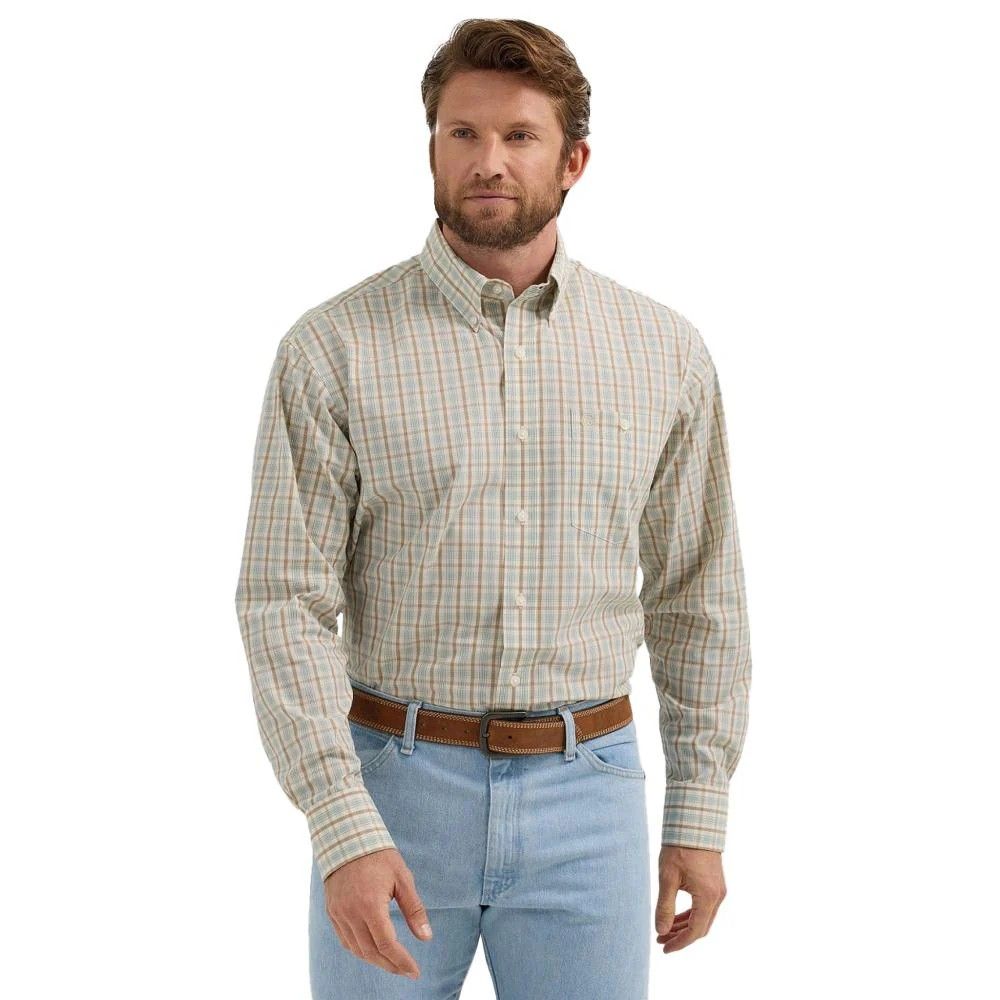 Wrangler Men's Classic Long Sleeve Shirt- Tan