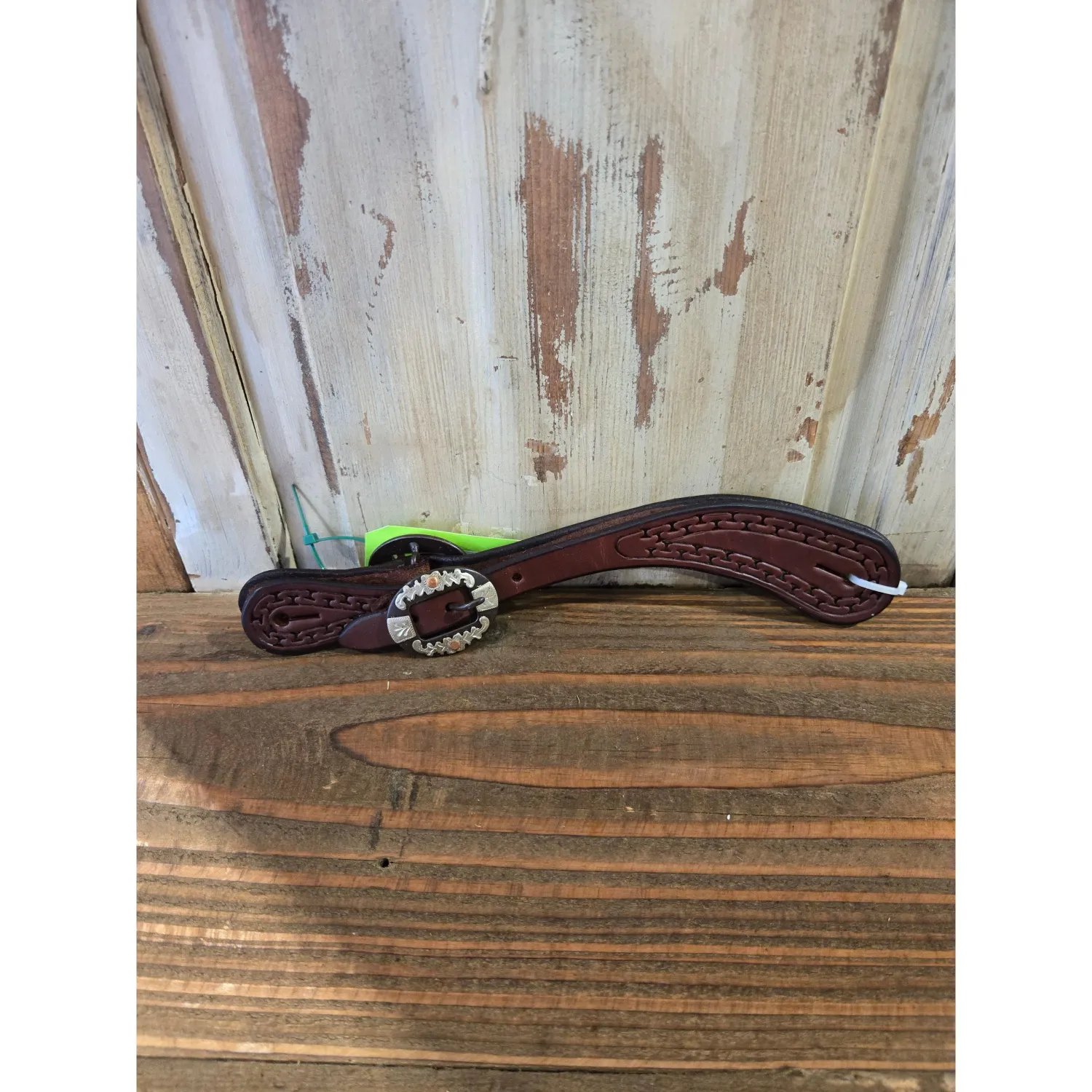 Irvine's Spur Strap-Running W Border, Colour: Dark Oil
