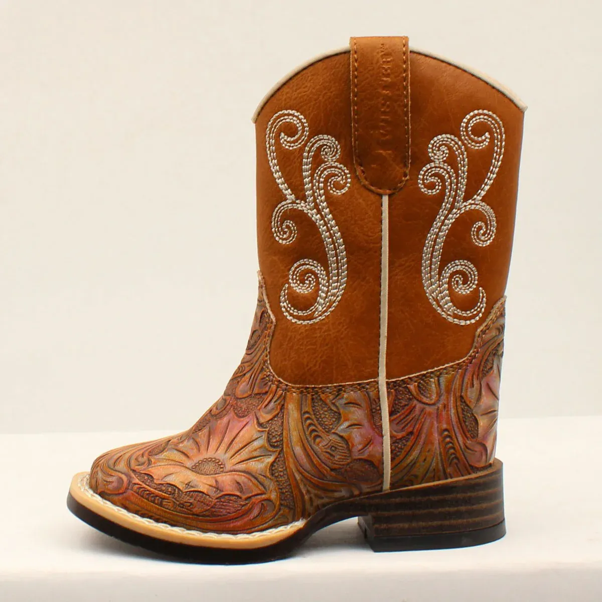 Twister Boots Elizabeth Style w/Ivory Swirl Stitched Design and Piping, Size: 4