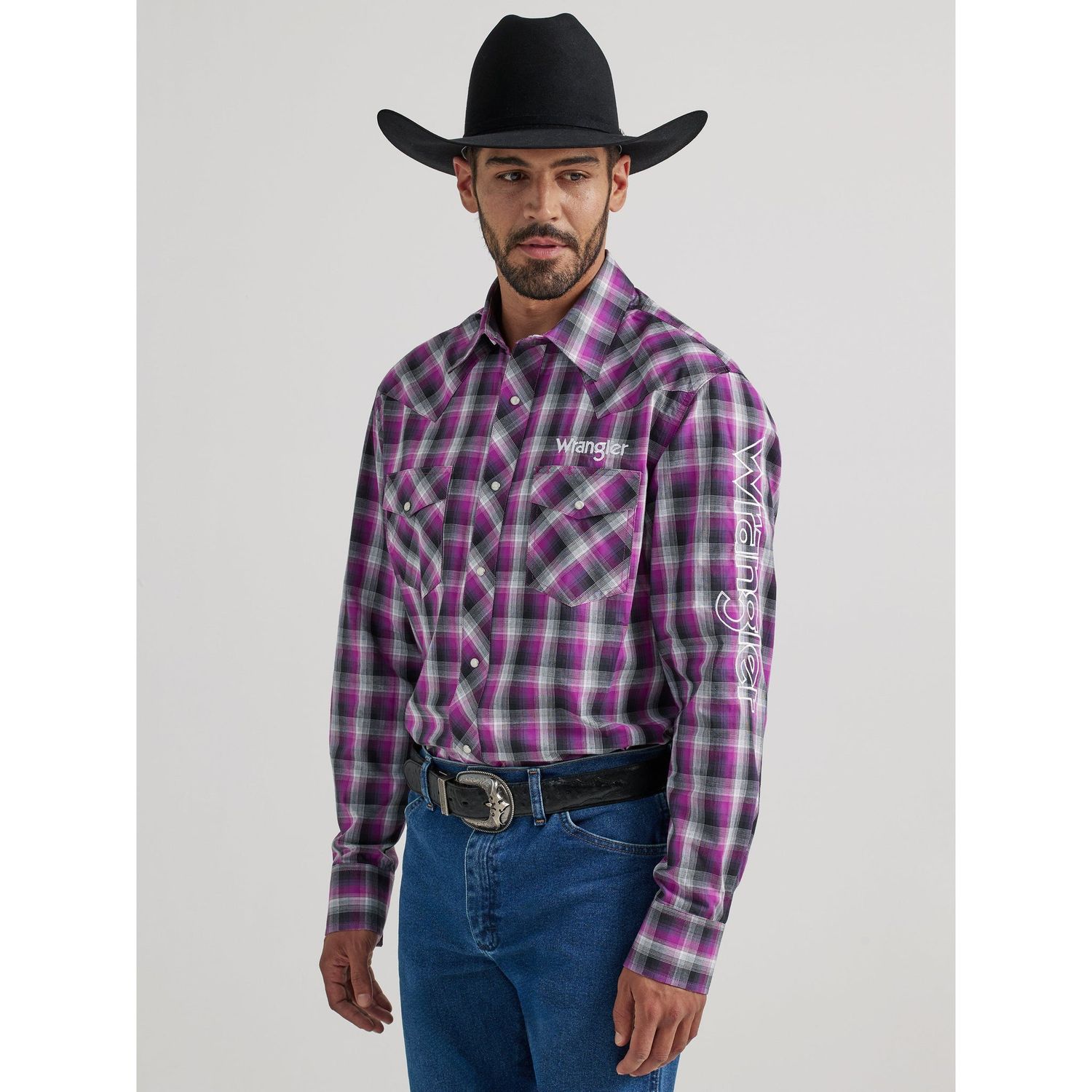 Wrangler Men's Classic Long Sleeve Button-Down Shirt - Purple