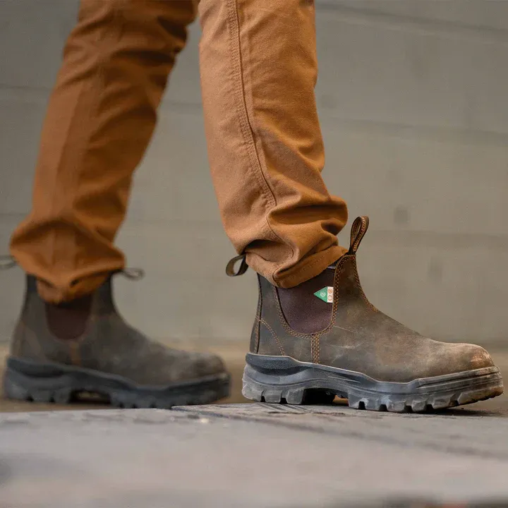 Blundstone Unisex 8302 Rotoflex Safety Boot- Rustic Brown