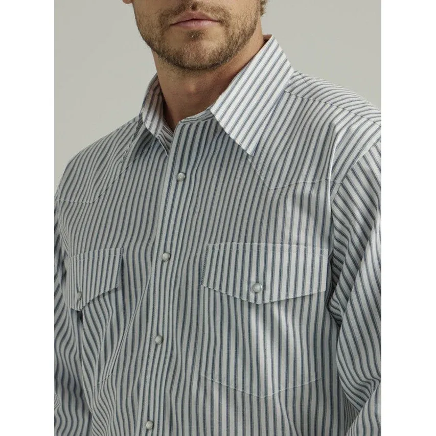 Wrangler Men's Wrinkle Resistant Long Sleeve Shirt - White, Size: M