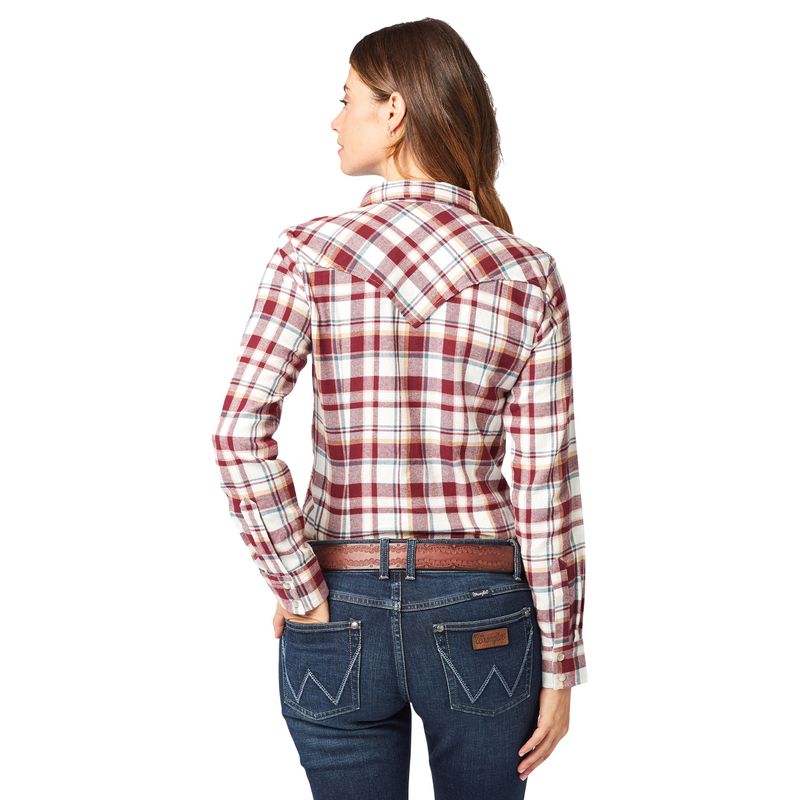 Wrangler Women's Essential LS Plaid Snap Shirt - Cranberry