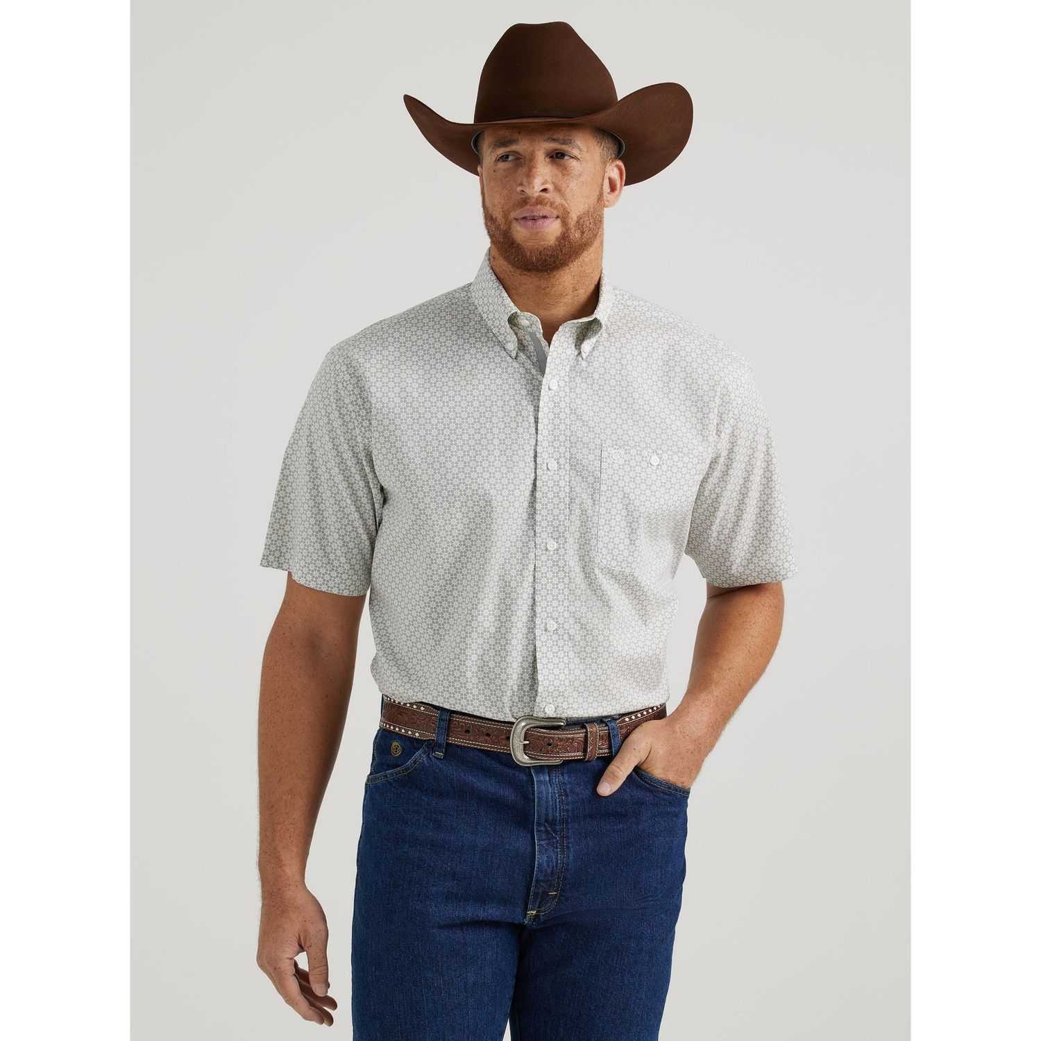 Wrangler Men's George Strait Short Sleeve Plaid Shirt - White