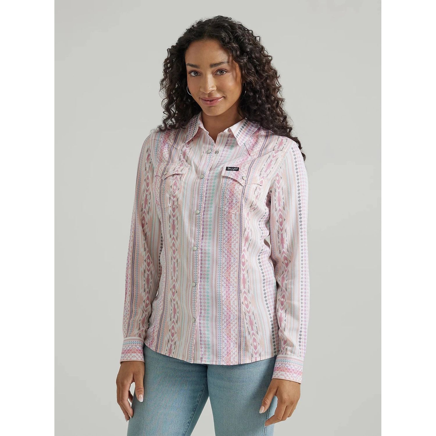 Wrangler Women's Retro Punchy Printed Snap Shirt - White