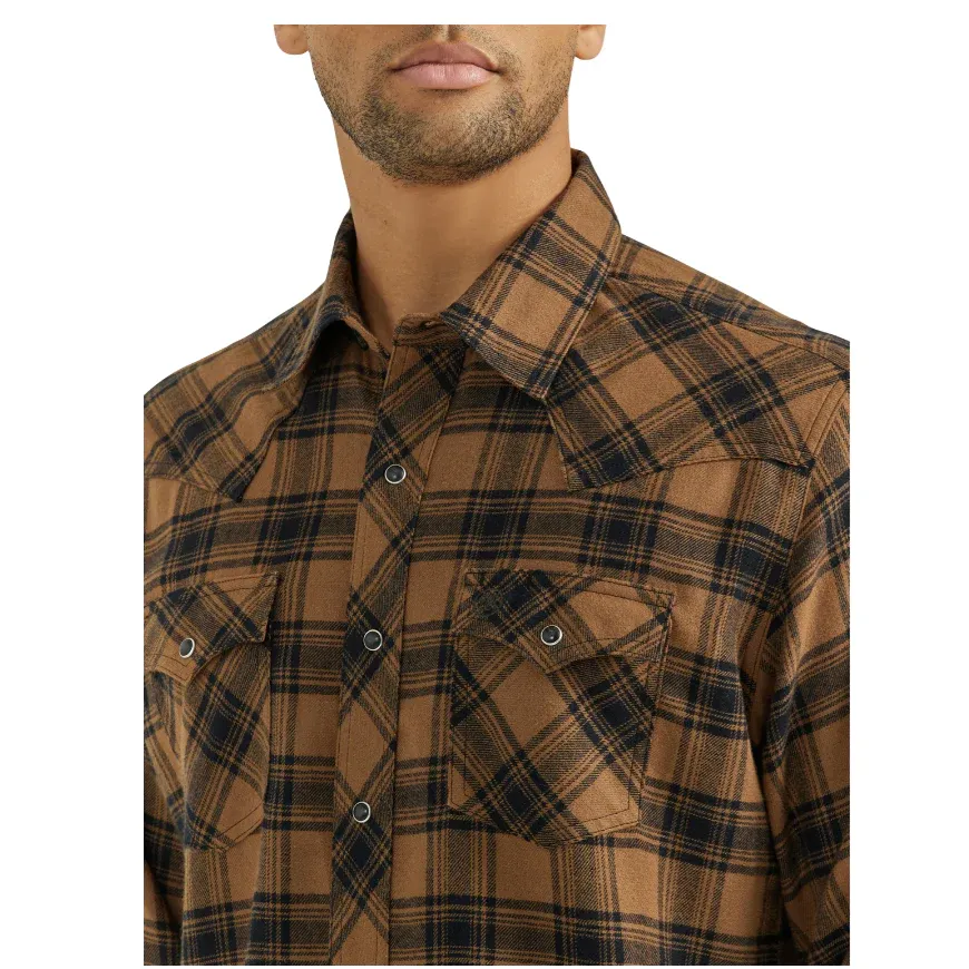 Wrangler Retro® Modern Fit Flannel Long Sleeve Snap Shirt - Brown, Size: S