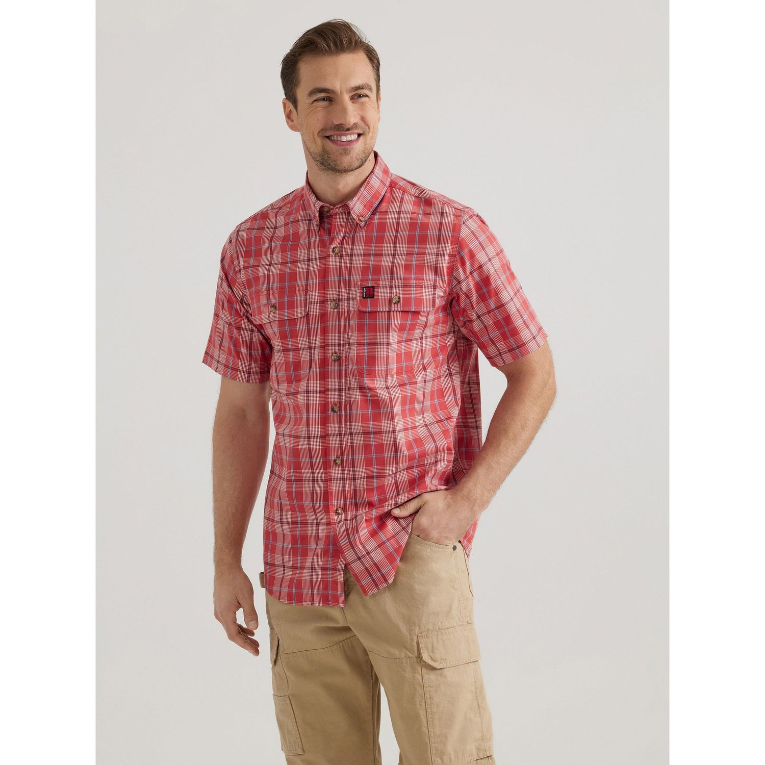 Wrangler Men's Short Sleeve Foreman Plaid Shirt - Red