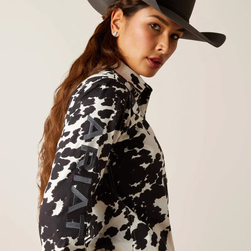 Ariat Women's Wrinkle Resist Team Kirby Stretch Shirt - Cow