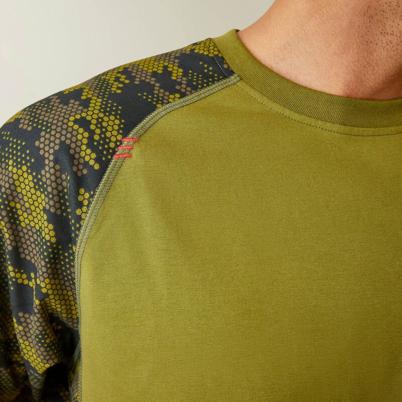 Ariat Men's Fire Resistant Stretch Camo Baseball T-Shirt - Avocado /Camo