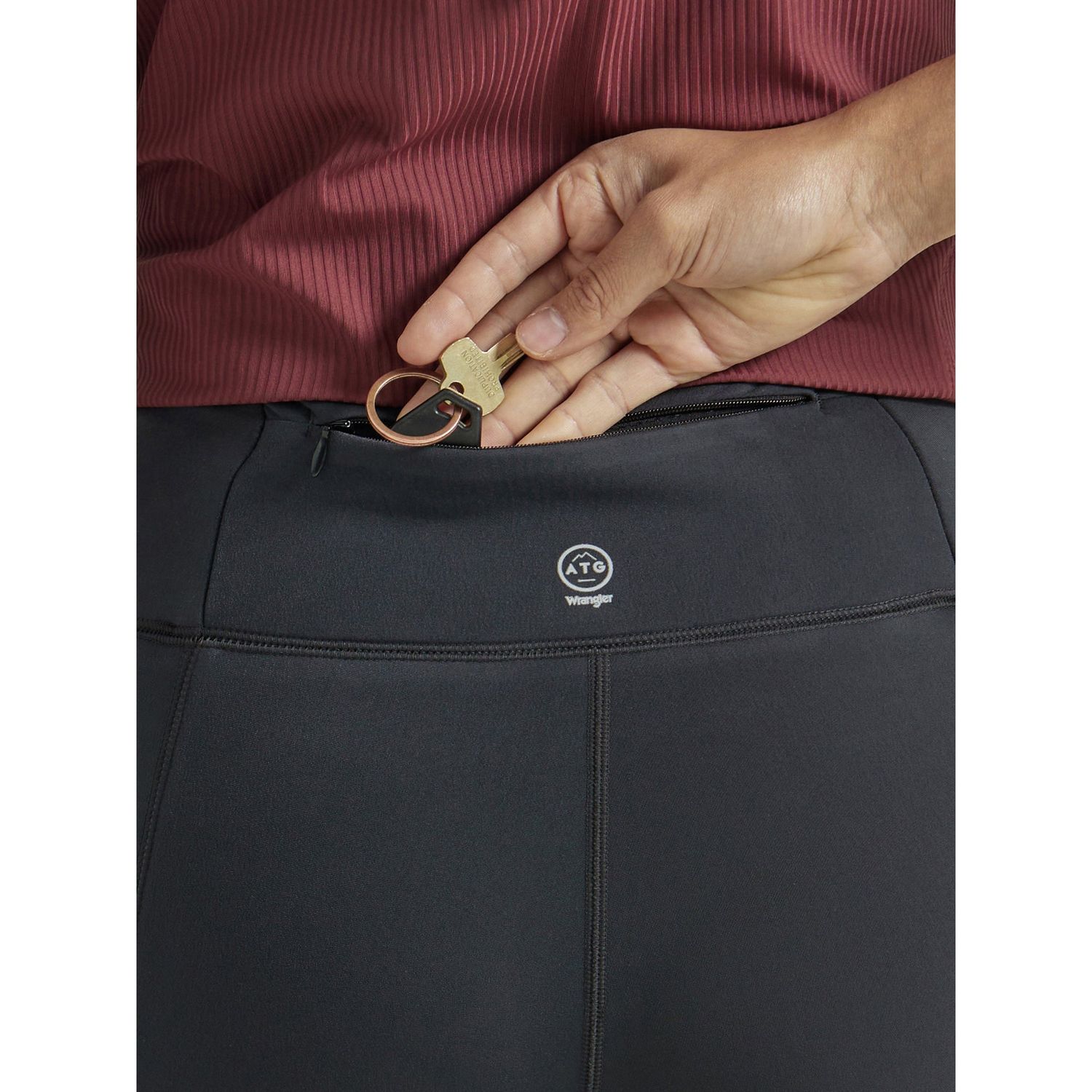 Wrangler Women's ATG Alpine Leggings - Black