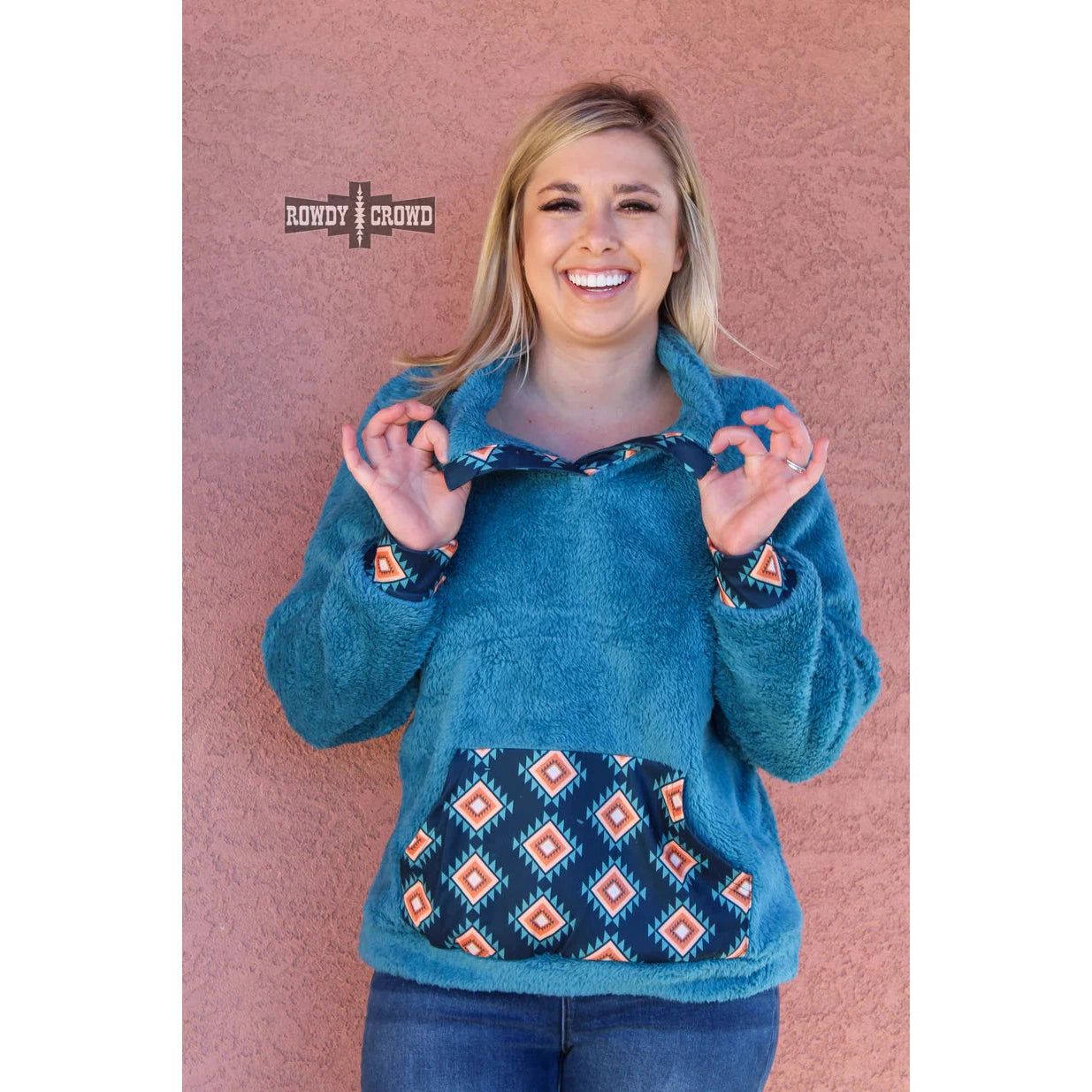 Rowdy Crowd Women's Pasadena Sherpa Pullover - Blue