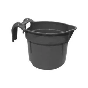 Tuff Stuff Round Fence Feeder 10 Qt, Colour: BLACK