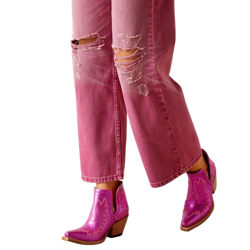 Ariat Women's Ultra High Rise Tomboy Wide Jeans - Pink
