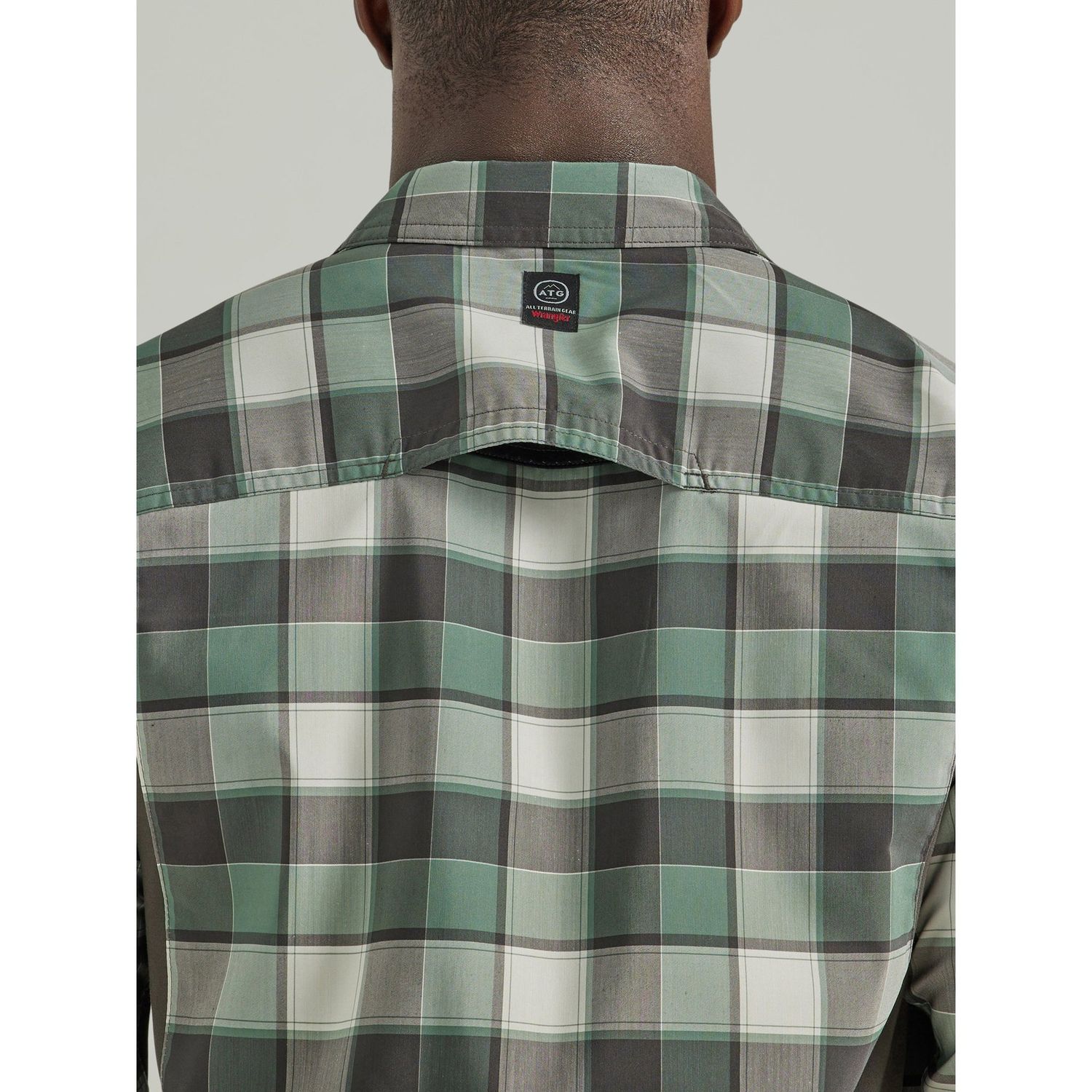 Wrangler Men's ATG Long Sleeve Mixed Material Plaid Shirt - Green