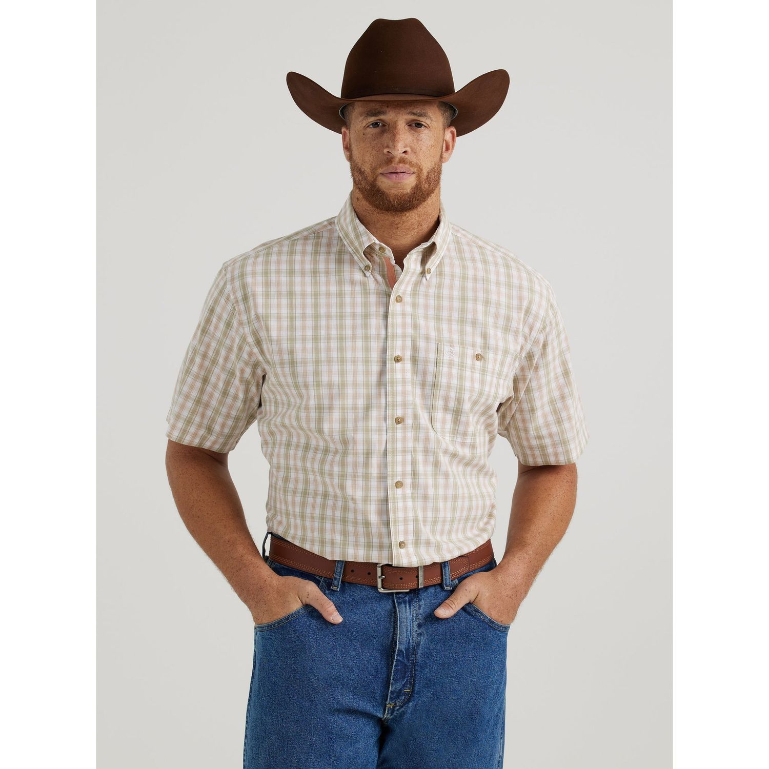 Wrangler Men's George Strait Short Sleeve Plaid Shirt - Beige