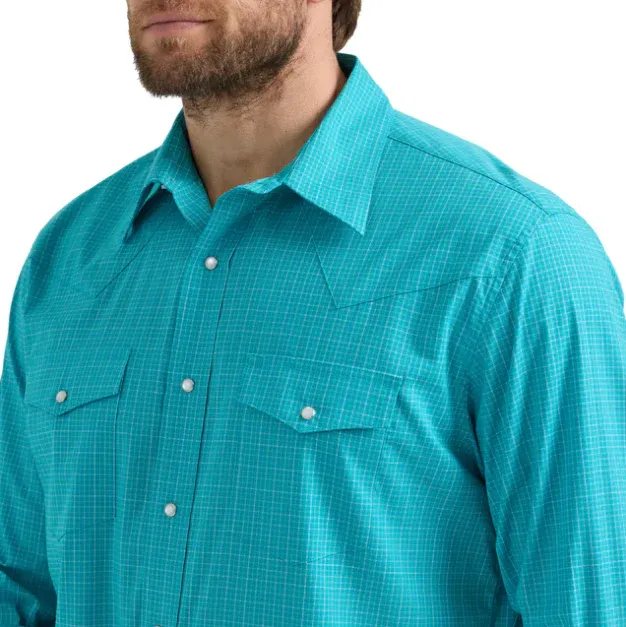 Wrangler® Wrinkle Resist Long Sleeve Shirt - Classic Fit - Blue Plaid, Size: 2XLT