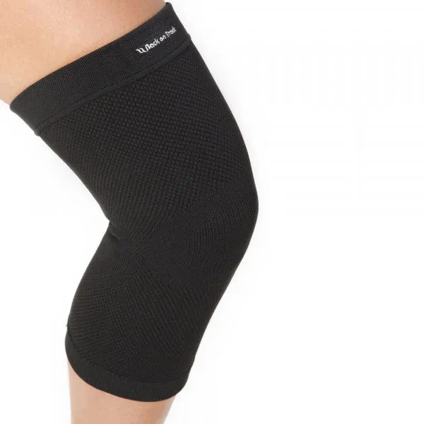 Back on Track Physio Knee Support 4 Way Stretch Black
