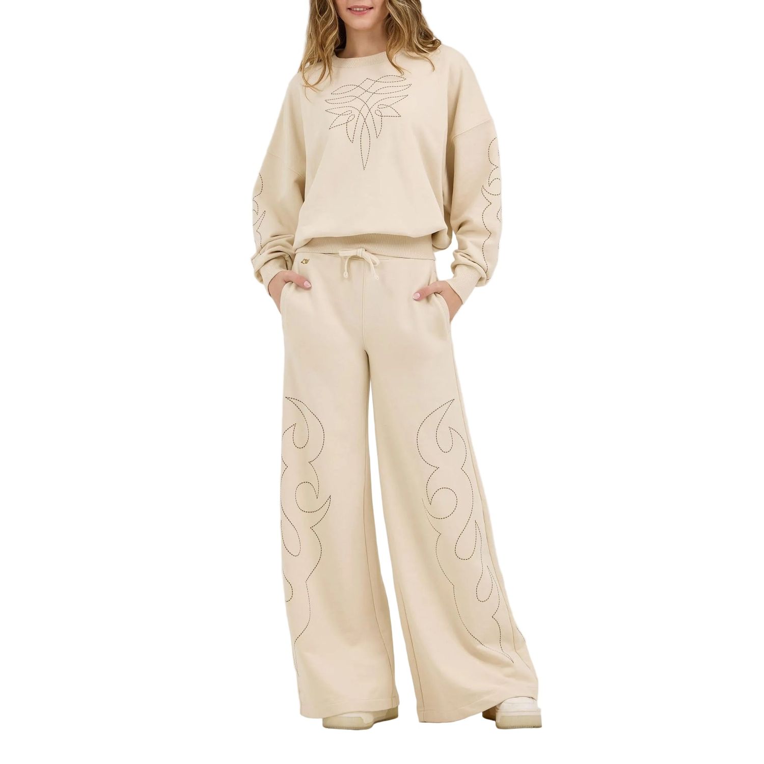 Wrangler Women's Lainey Wilson Cowboy Sweatshirt - Cream